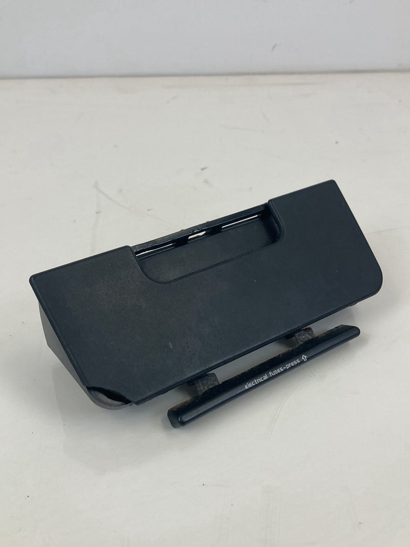 1992 Volvo 940 944 - Fuse Box Cover PN: 3528481
