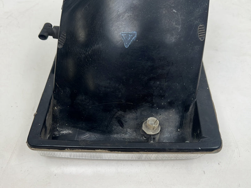 1990-1992 Volvo 740 745 940 Front Right & Left Headlight Pair 2905902 OEM #5955EM