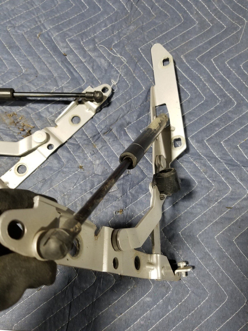 2002-2008 Jaguar X-Type 2.5L Left & Right Rear Deck Lid Trunk Hinges OEM #1933E