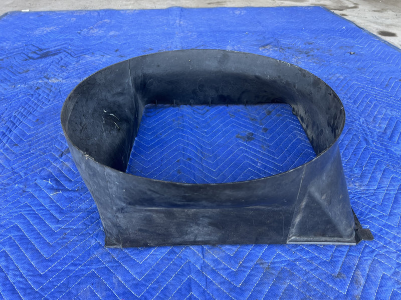 Volvo 240 - Fan Shroud PN: 463303