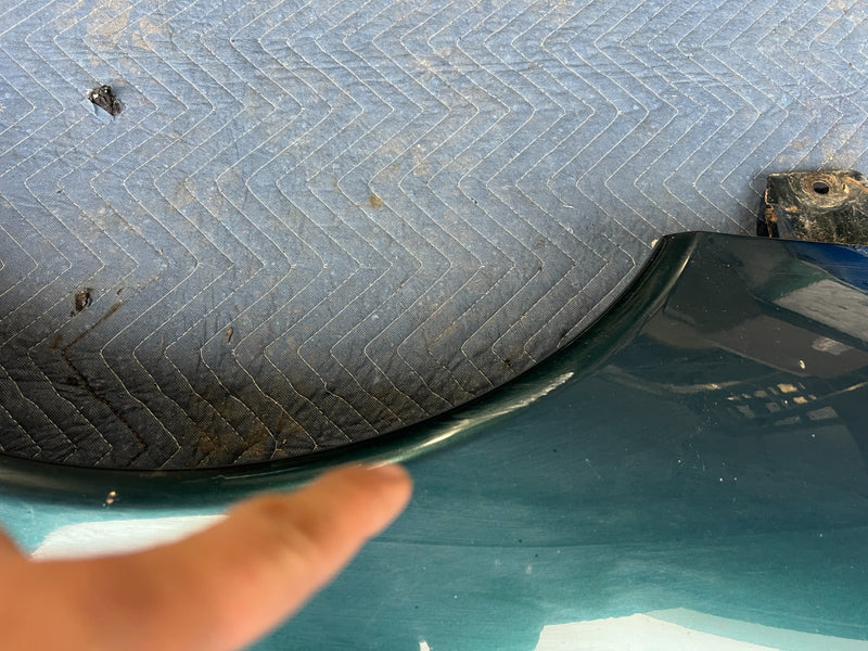 1998-2003 Mercedes W210 E320 Front Driver Left Fender Panel Green OEM #4733EM