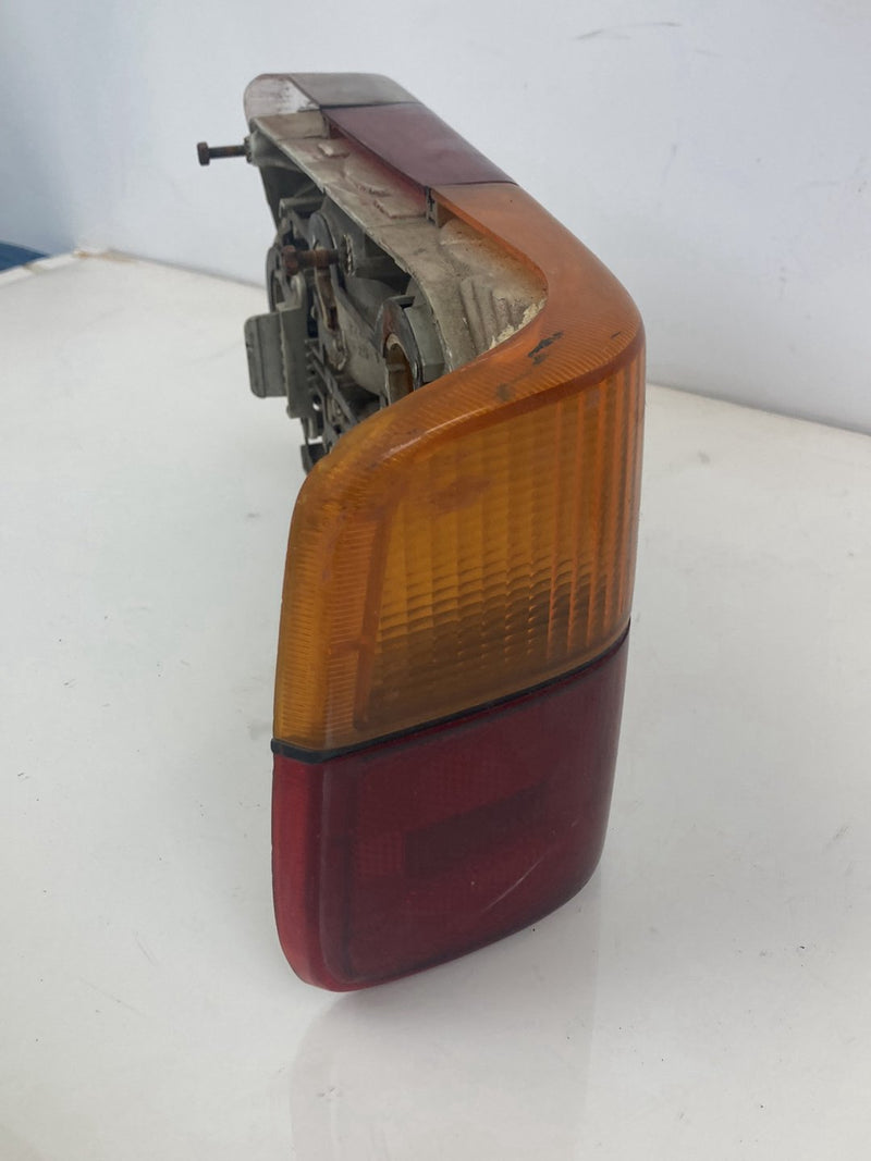 1975-1980 Volvo 244 Tail Light Pair 5 Panel KL01104A Left Right OEM #4284M