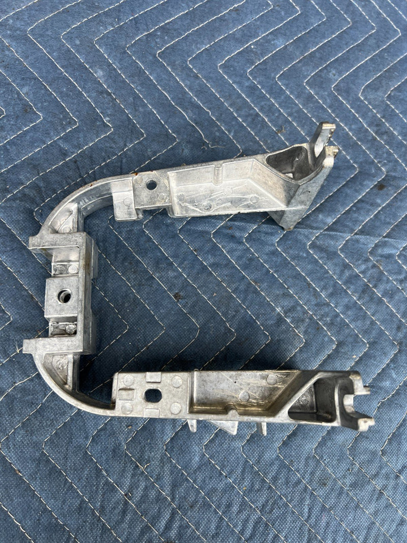 2005-2011 Audi A6 Center Console Arm Rest Support Bracket 4F0864283 OEM #3405EM