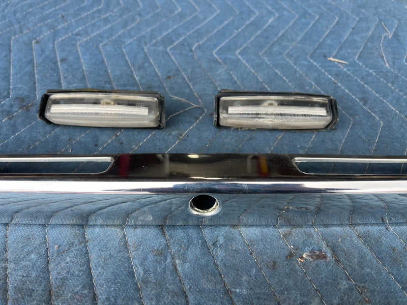 2002-2006  Toyota Camry Trunk Deck License Trim 76801-33061717 OEM #122DU