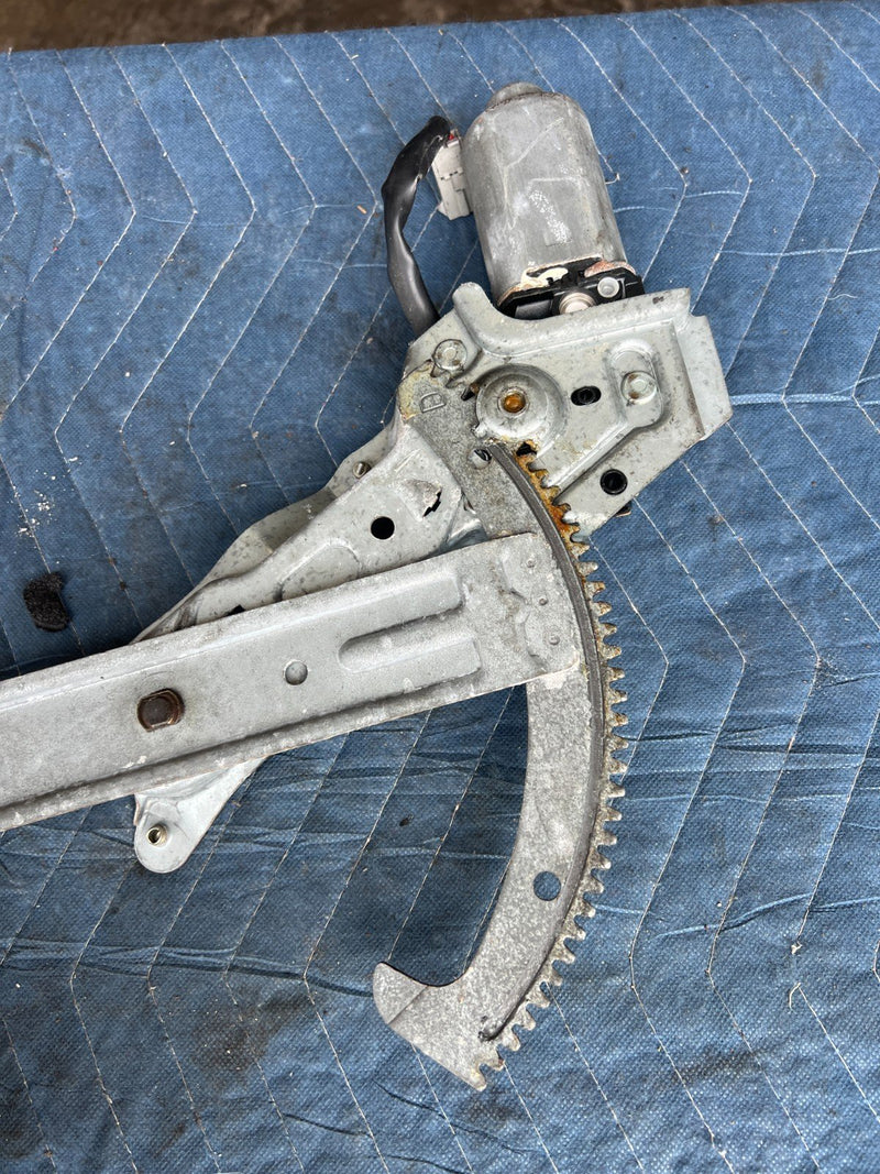1989-1995 Volvo 740 940 Sedan Front Passenger Window Regulator Motor OEM #3838EM