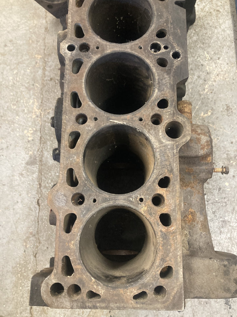 1980 Volvo 244 - Short Block