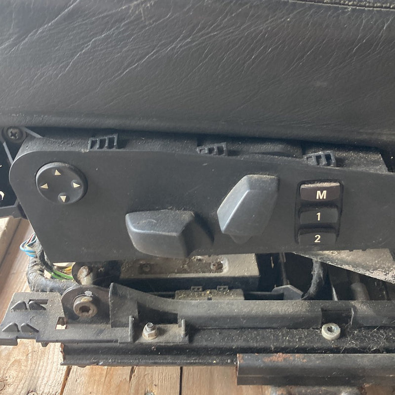 2003-2007 BMW 545i E60 Seat Front Left Driver Black Leather OEM #4980M