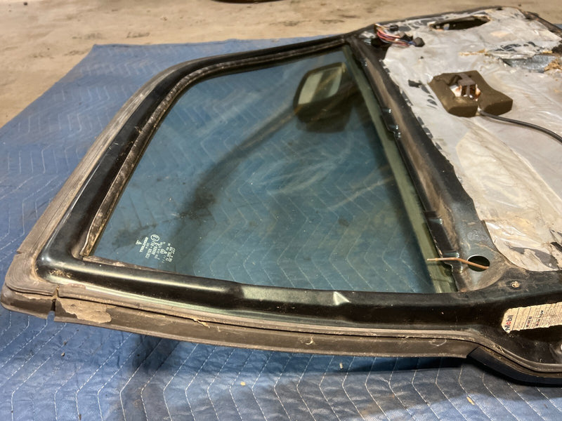 1983-1985 Porsche 944 Green Front Driver Left LH Door Panel Assembly OEM #2508EM