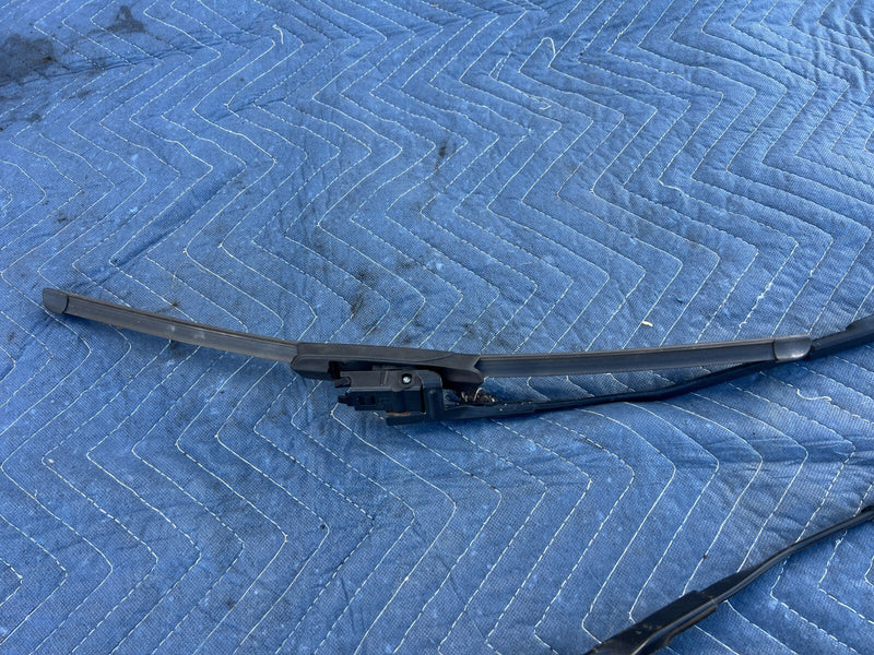 2011-2017 BMW X3 F25 Front Left & Right Windshield Wiper Arm Pair OEM #2392EM
