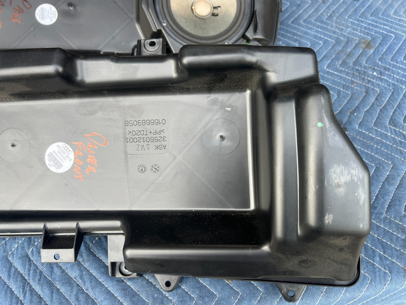 2005-2011 Audi A6 Front Left & Right Door Speaker w/ Housing Pair OEM #3486EM