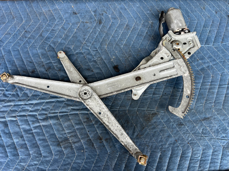 1989-1995 Volvo 740 940 Sedan Front Passenger Window Regulator Motor OEM #3838EM
