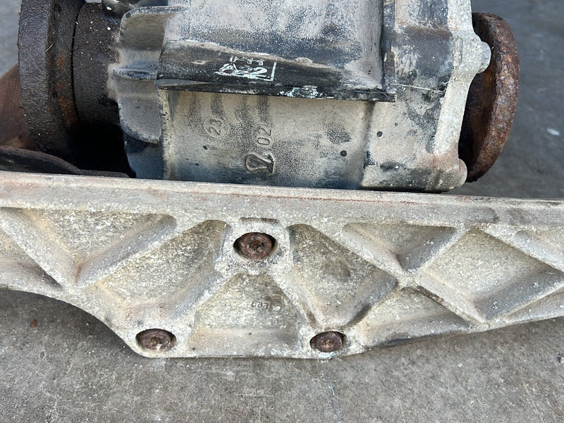 1996-2003 Audi S8 D2 A8 Rear Differential Assembly 01R525131C OEM #6430EM