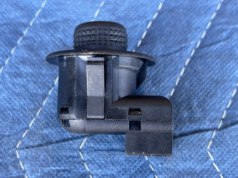 1998-2003 Jaguar XJR XJ8 Steering Column Adjustment Switch LNA6465AA OEM #4579E