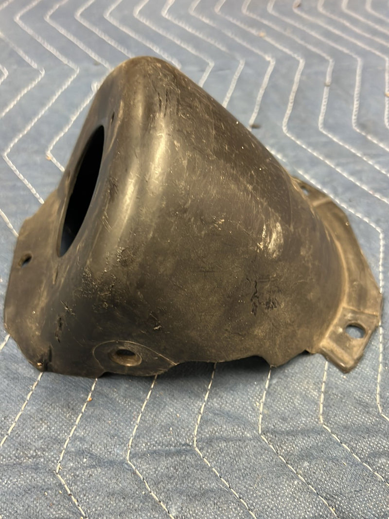 1999-2006 Chevrolet GMC Fuel Filler Housing Cover 15710323 OEM #6400EM