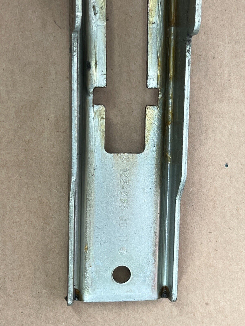 1979-1985 Mercedes 300SD W126 Seatbelt Adjuster Brackets 1268680011 OEM #298EM