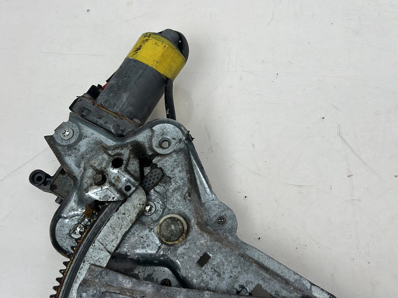 1990-1992 Volvo 740 745 940 Front Driver Left Window Regulator Motor OEM #5958EM