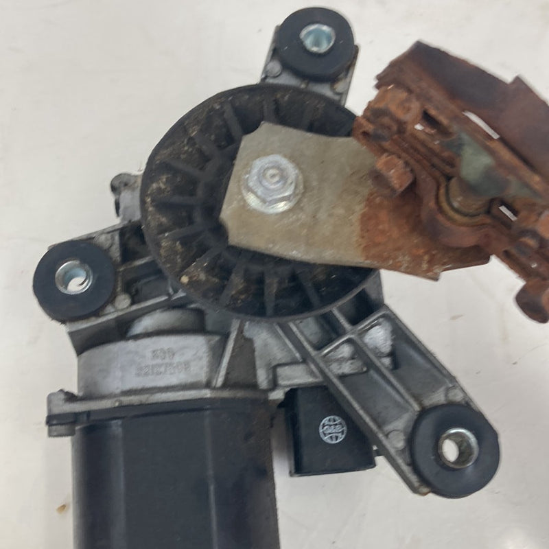 1995-1998 Chevrolet Silverado 2500 GMT400 Wiper Motor Linkage 15036007 OEM