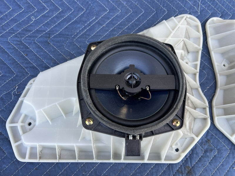 2006-2012 Mitsubishi Eclipse Front Door Speaker Housing LH RH Rockford F #3534M