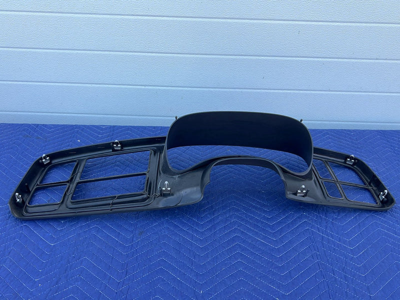Chevrolet Silverado - Gauge Cluster Trim PN: 15178706