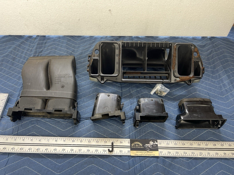 1993-1997 Volvo 850 850R Dashboard Vent Set Ducts Left Right Center OEM #4556E