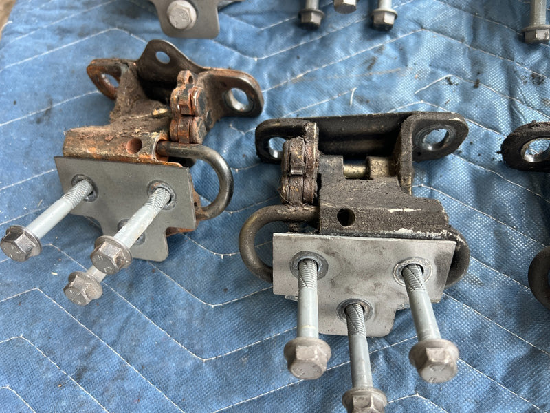 1989-1995 Volvo 740 940 Sedan Door Hinge RH LH Full Set w/ Hardware OEM #3691EM