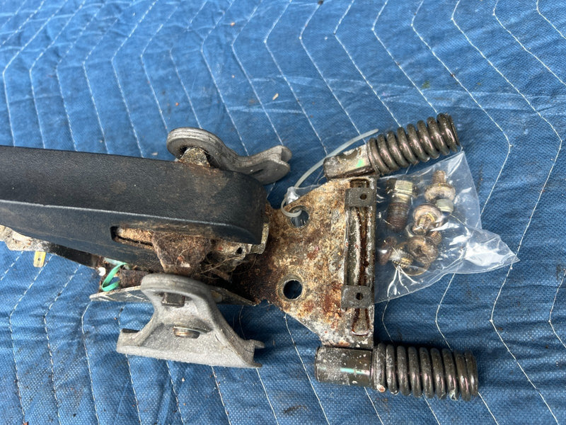 1986-1993 Volvo 240 244 245 Emergency Parking E Brake Lever Assembly OEM #4119EM