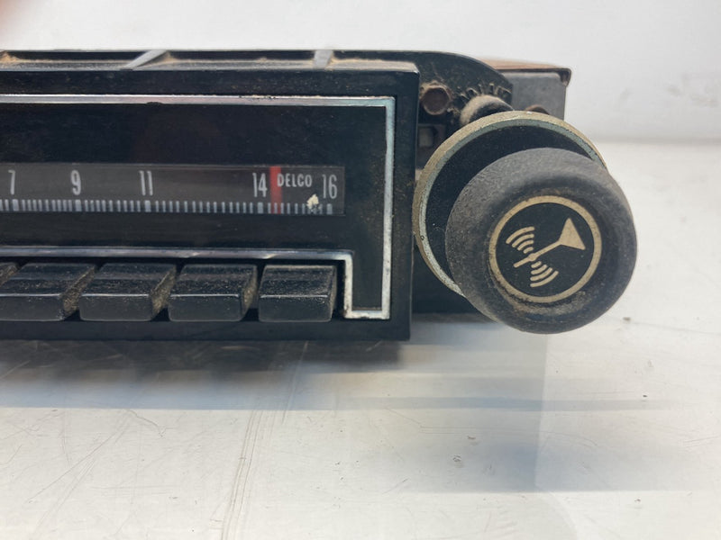 1973 Chevrolet Impala - Radio