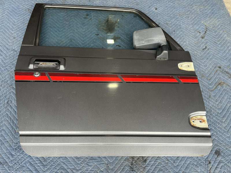 1985-1988 Suzuki Samurai Front Passenger Right Door Assembly Gray OEM #6728EM