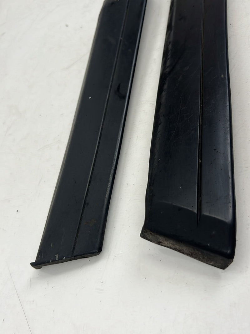 1986-1995 Mercedes-Benz 300D W124 Rear Quarter Belt Line Trim Molding OE #6057EM