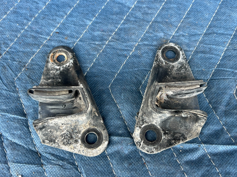 1992-1995 Volvo 940 740 Wagon Only Rear Hatch Catch w/ Bolts OEM #3217EM