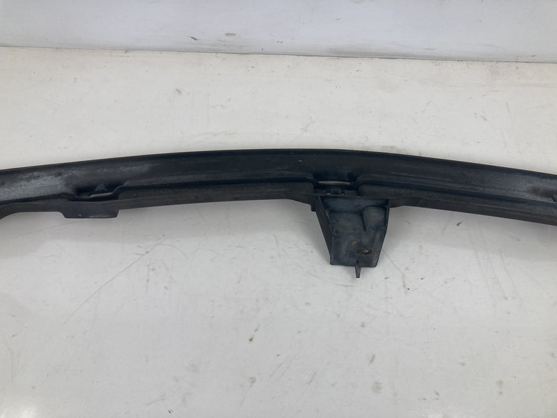 1995-1998 Chevrolet Silverado 2500 GMT400 Bumper Trim 159973413 OEM