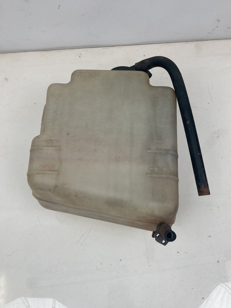1996 Chevrolet Silverado GMT800 - Coolant Overflow Reservoir PN: 15650373 15695492