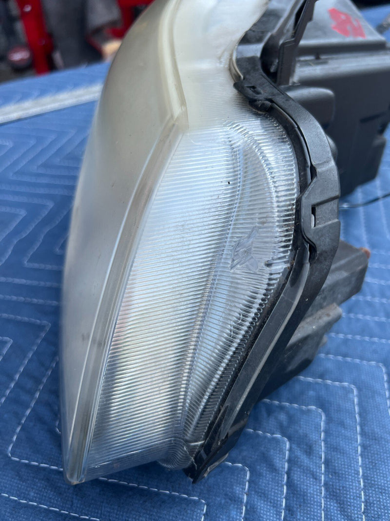 2010-2013 Suzuki SX4 Hatchback RH Passenger Headlight Lamp Assembly OEM #1296CN