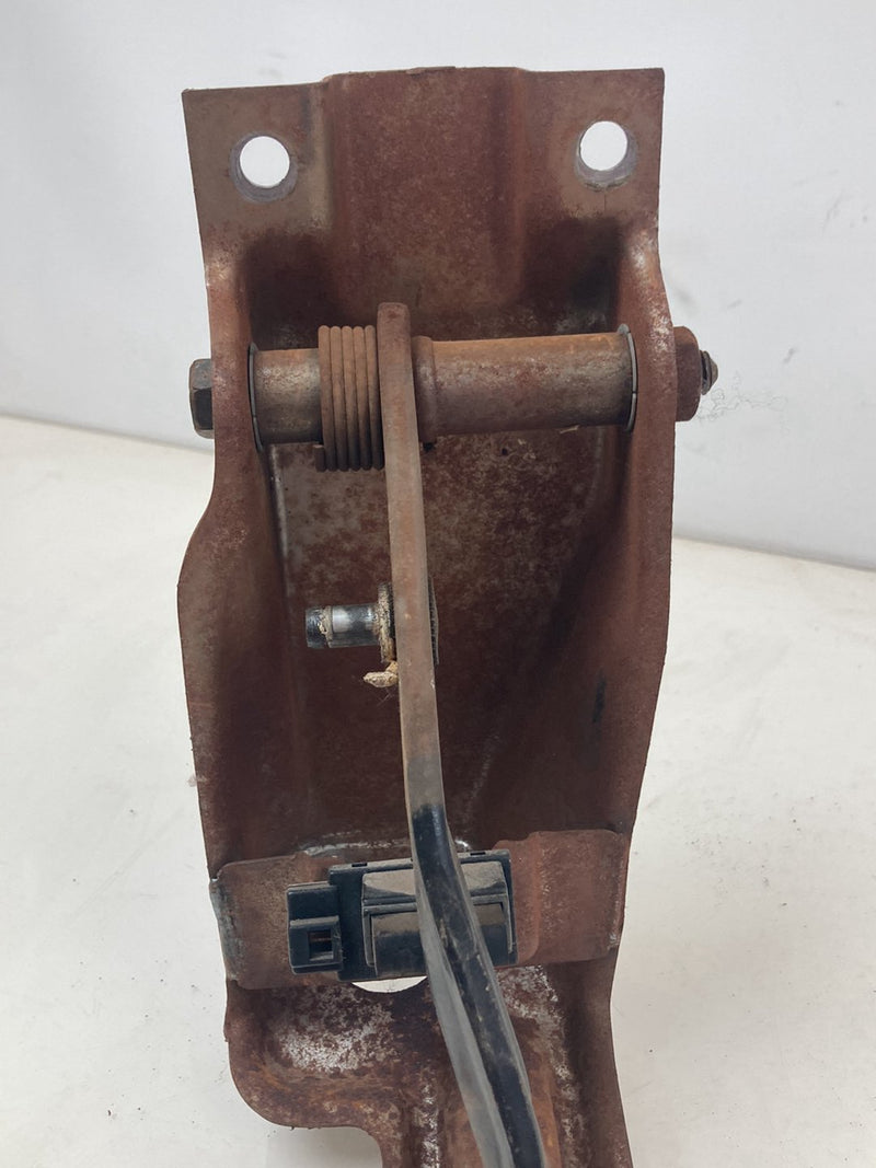 1988 Chevrolet Silverado 1500 GMT400 - Brake Pedal PN: 14788