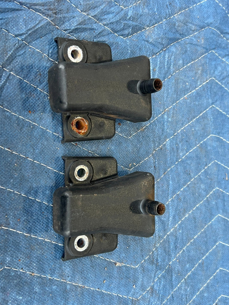 1983-1985 Porsche 944 Rear Hatch Trunk Right Left Sill Drain Pair OEM #2564EM