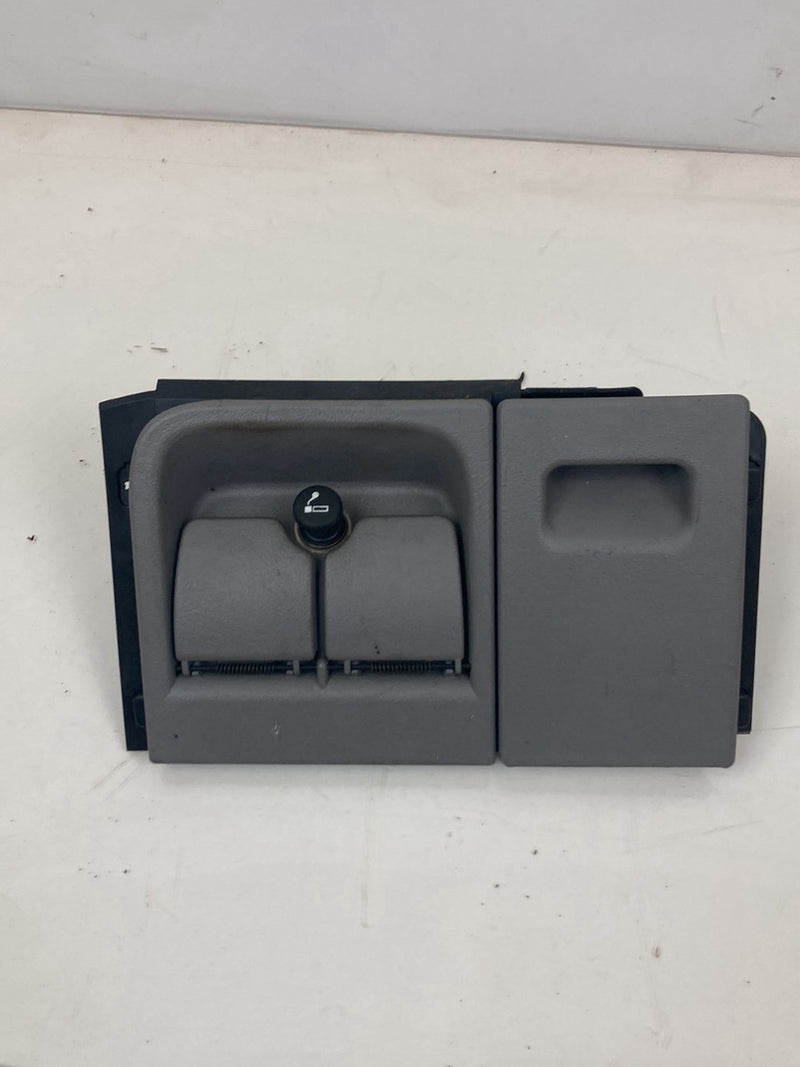 1996 Chevrolet Silverado GMT800 - Ash Tray PN: 15993277