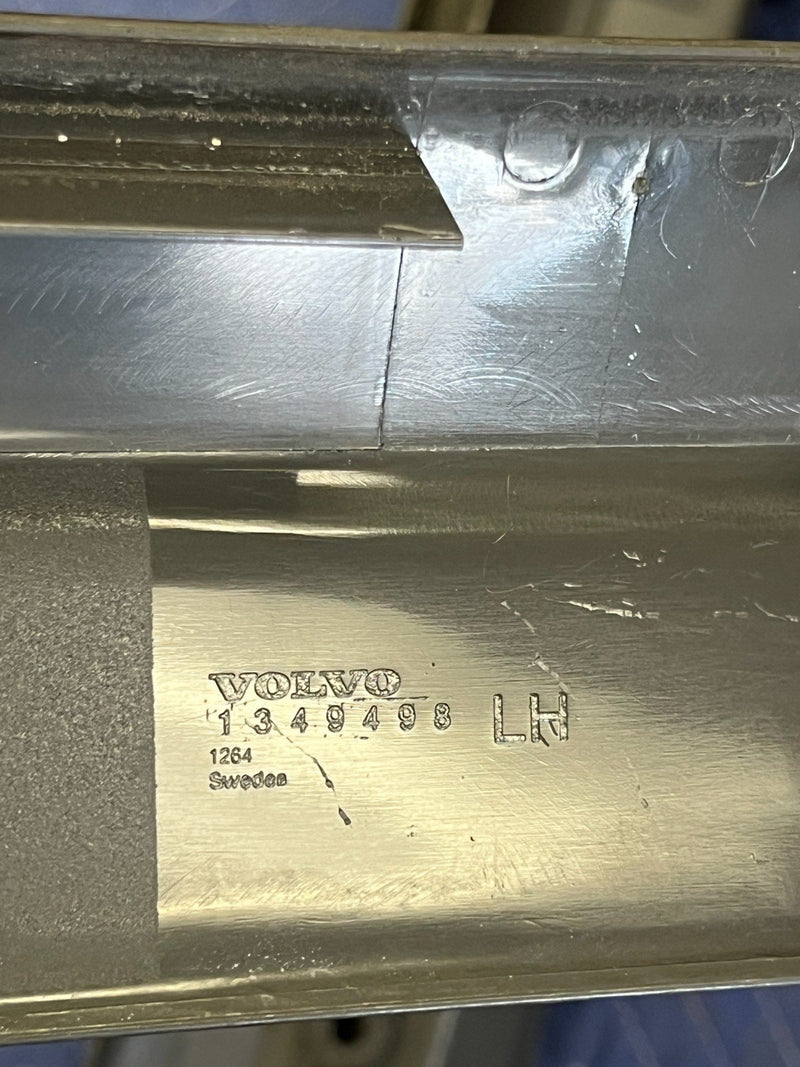 1992-1995 Volvo 940 740 Lower Entry Scuff Panel Trim Set of 4 Gray OEM #3188EM