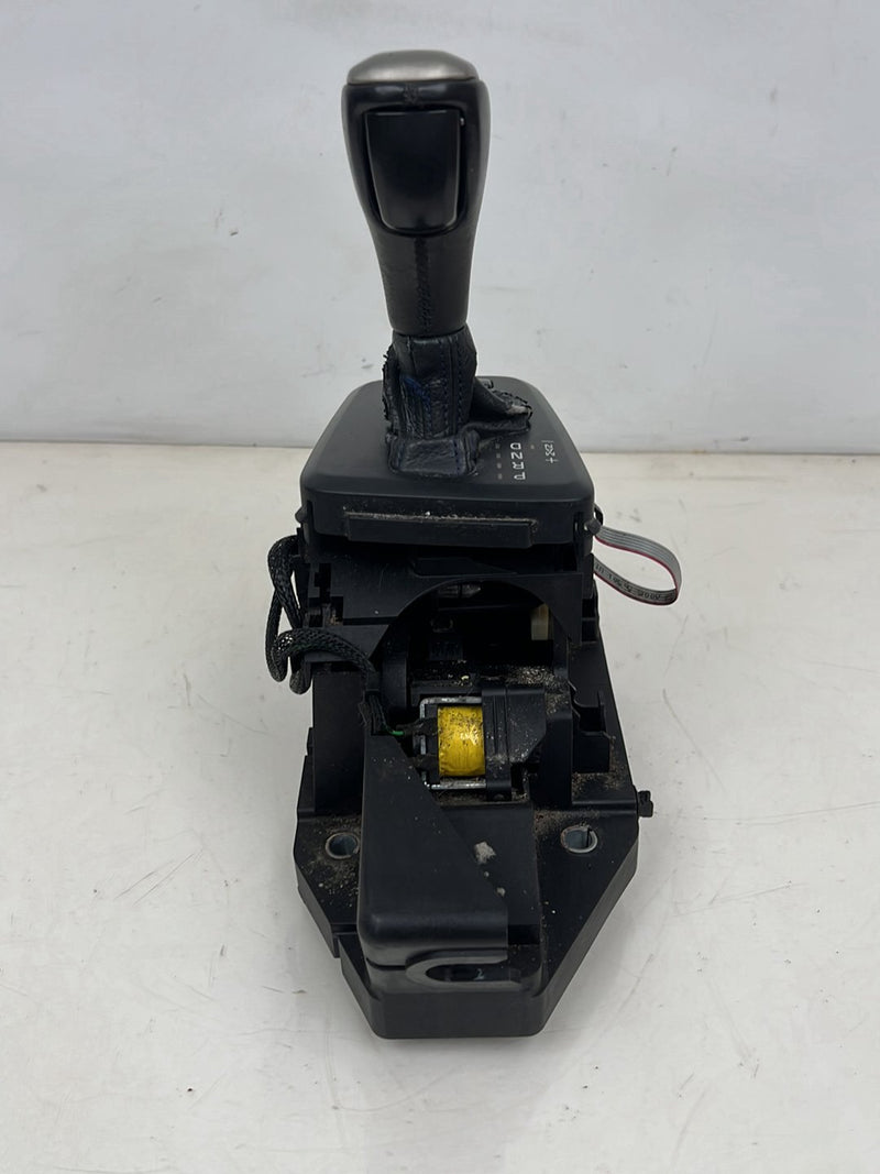 2004-2007 Volvo S60R V70R Automatic Shifter Floor Selector Assembly OEM #5770EM