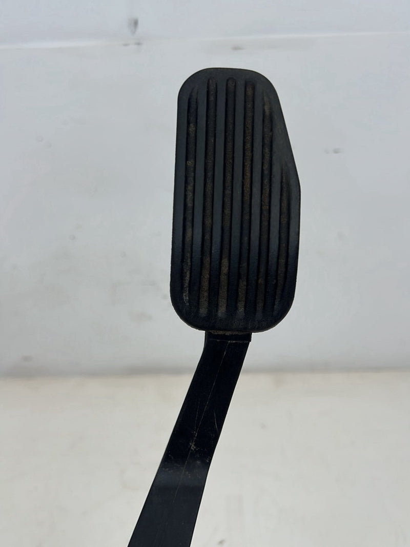 1993-1997 Volvo 850 Throttle Accelerator Gas Pedal Lever Assembly OEM