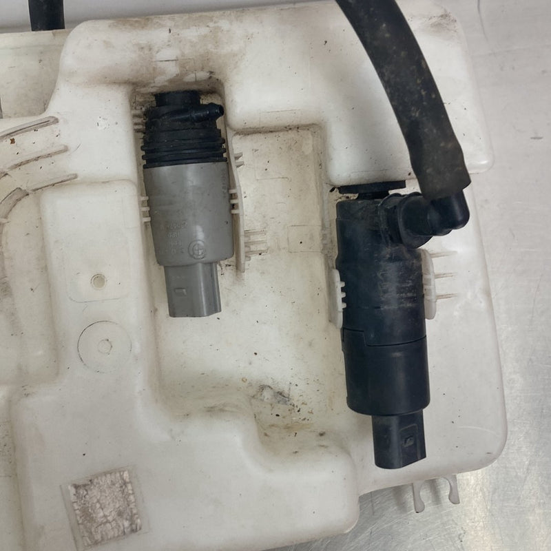 2003-2007 BMW 545i E60 Windshield Washer Reservoir Tank 7055349 OEM #4907M