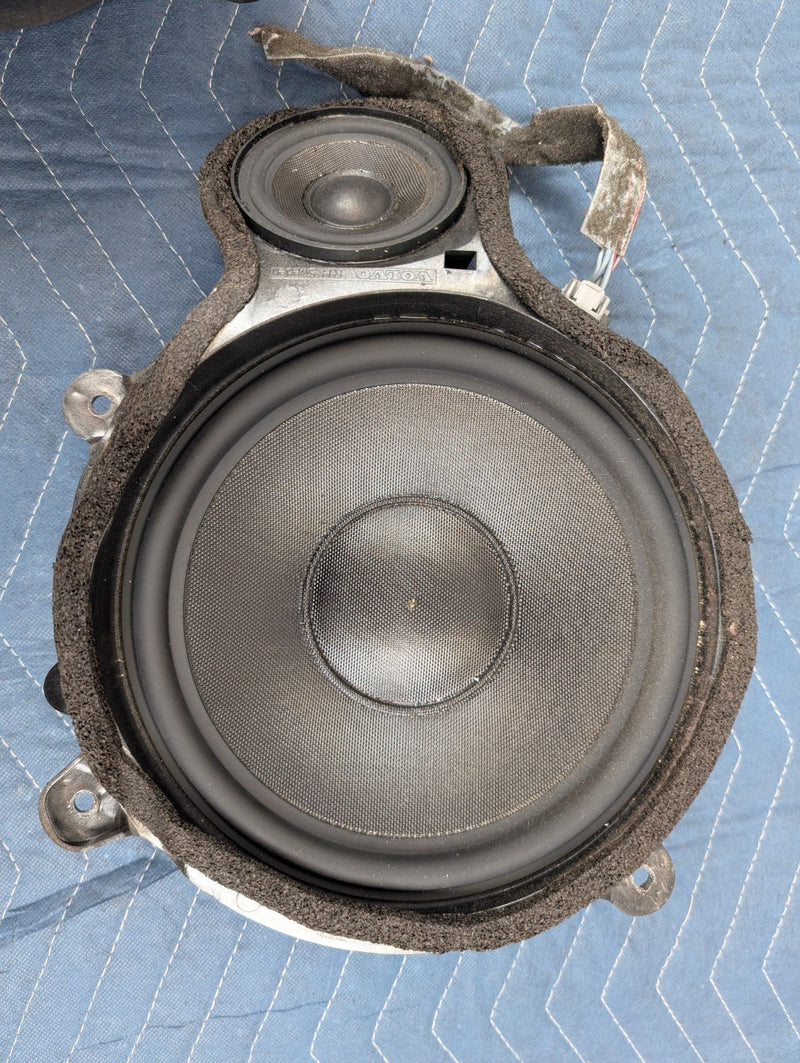 2005-2007 Volvo S60R Pair of Front Door Speakers Dolby Surround 8 Ohm OEM #CN