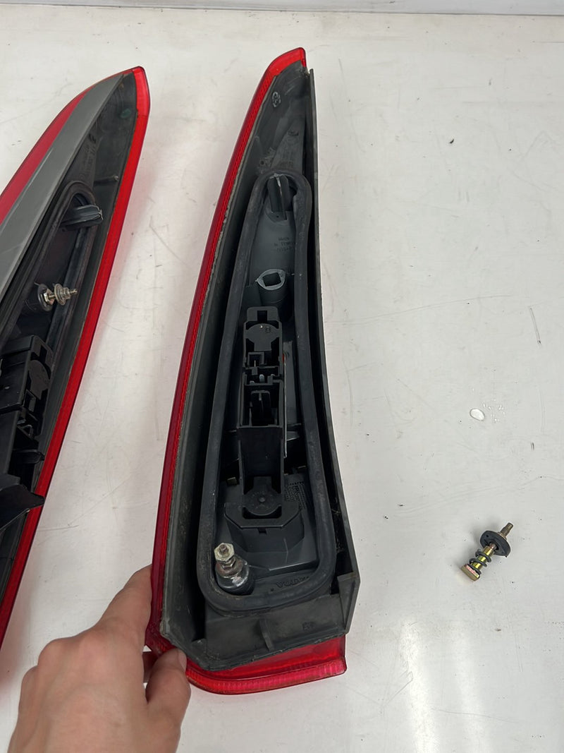 1993-1997 Volvo 850 Left & Right Upper Lower Tail Light Full Set OEM