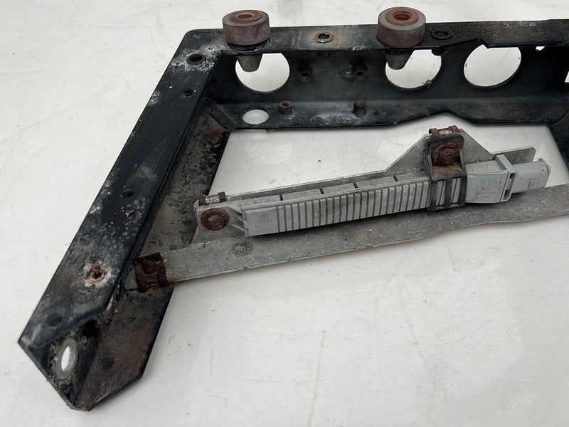 1996-2003 Audi S8 D2 A8 Front Passenger Right Bumper Corner Bracket OEM #6494EM