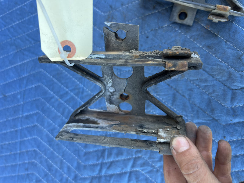1988 Volvo 240 245 - Rear Bumper Brace