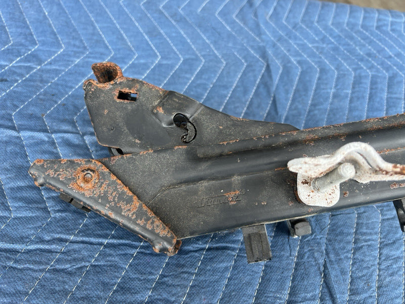 1993-1997 Volvo 850 850R Emergency Jack & Tool Kit Spare Tire Change OEM #4449E