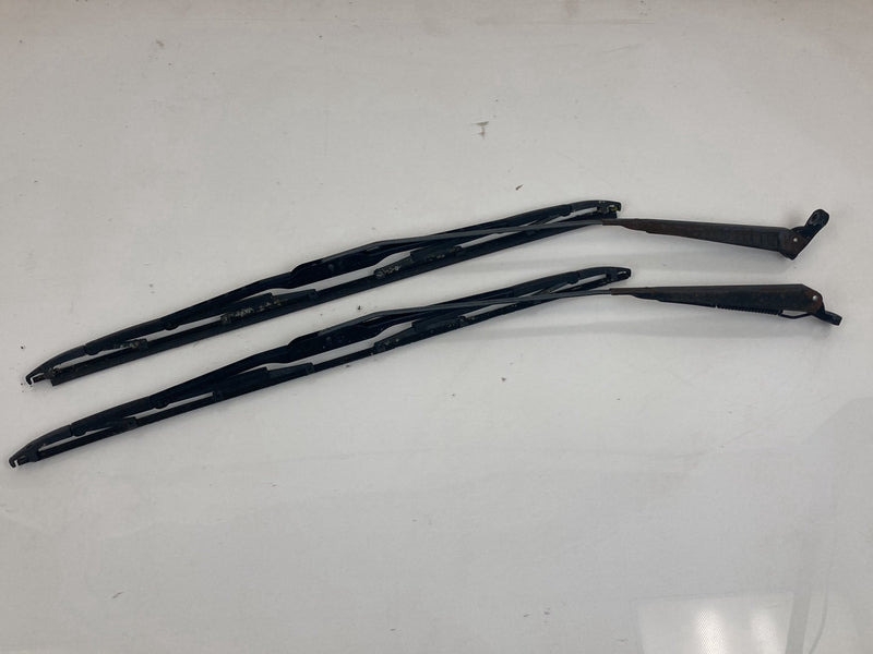 1992 Volvo 940 944 - Wiper Arm Pair