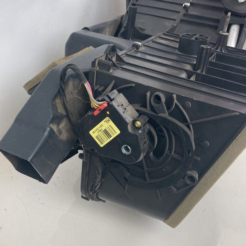 2007-2014 Chevrolet Silverado GMT900 HVAC Box Heater Core 22986273 OEM #5334M