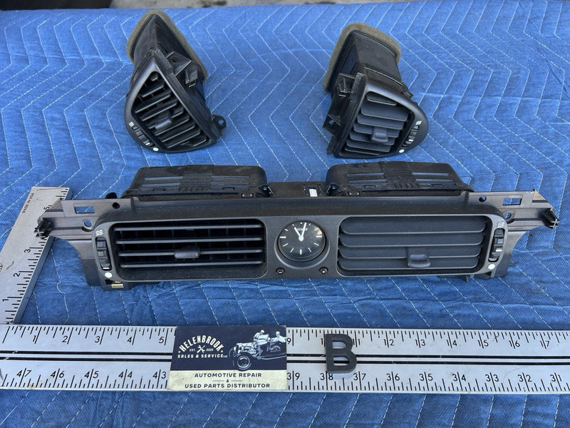 1998-2003 Jaguar XJR XJ8 X308 Center Left & Right Dash HVAC Vent Set Heat #4632E