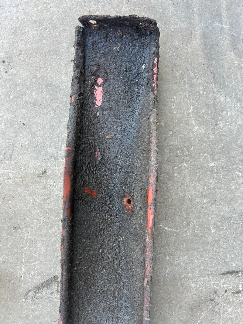 1967-1974 Volvo 140 142 144 Manual Transmission Crossmember Bracket OEM #4937EM