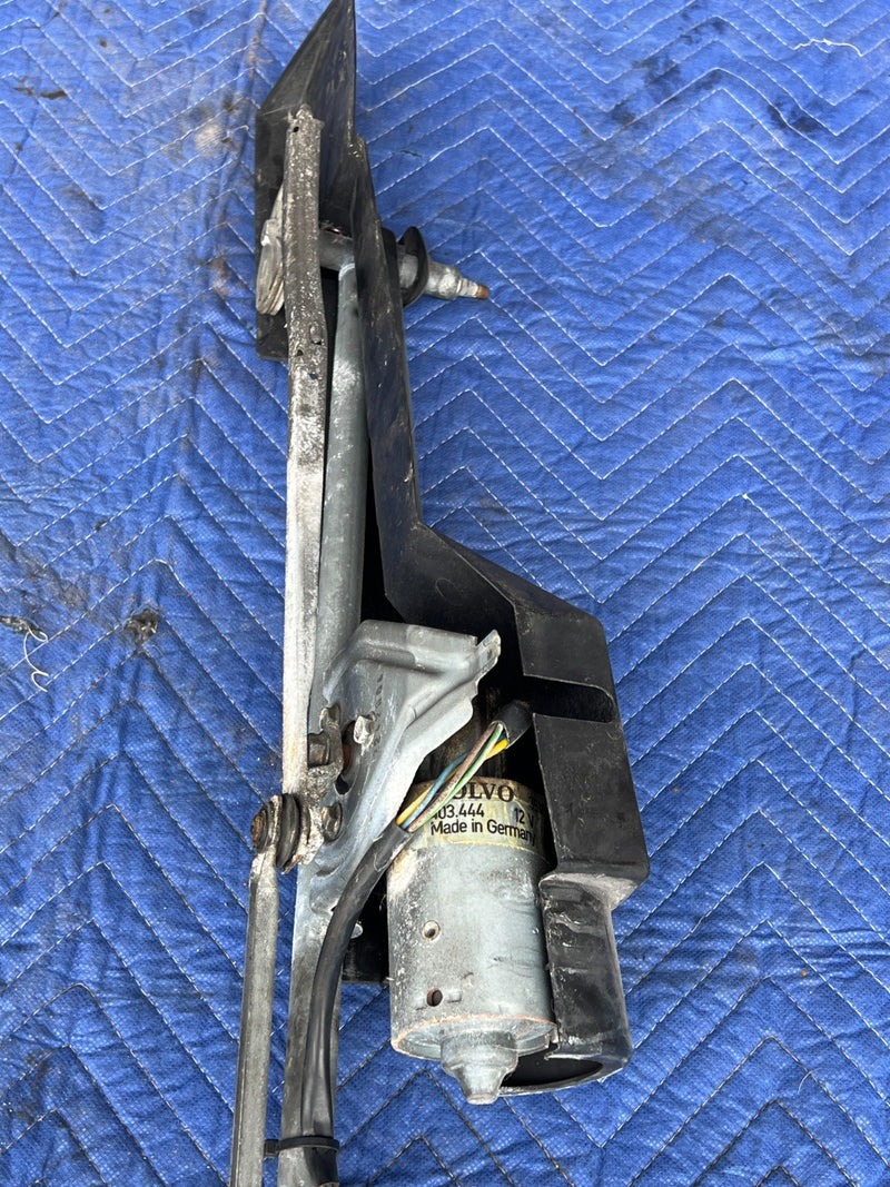 1992-1995 Volvo 940 740 Windshield Wiper Transmission 3518120 OEM #3261EM